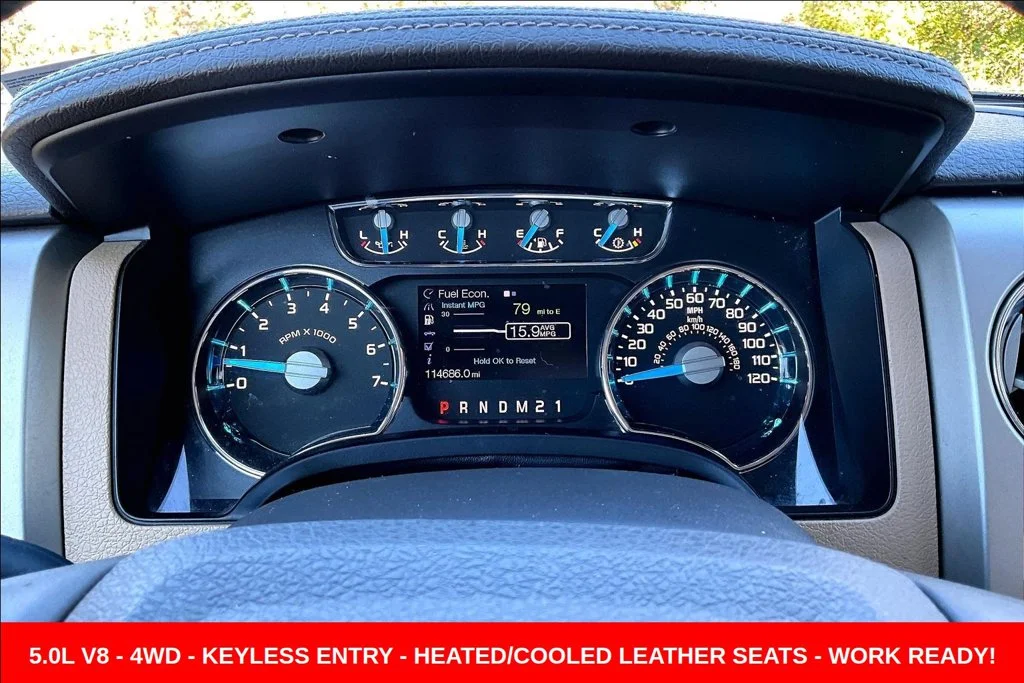 Used 2013  Ford Lariat image 16