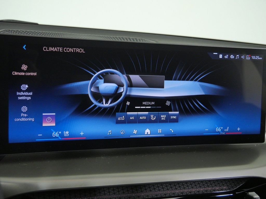 New 2026 Black Sapphire Metallic BMW 330i xDrive image 43