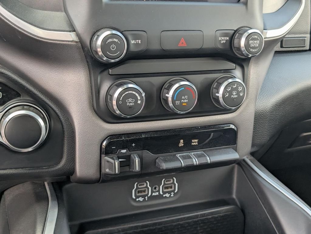 Used 2019 Silver Ram Big Horn image 23