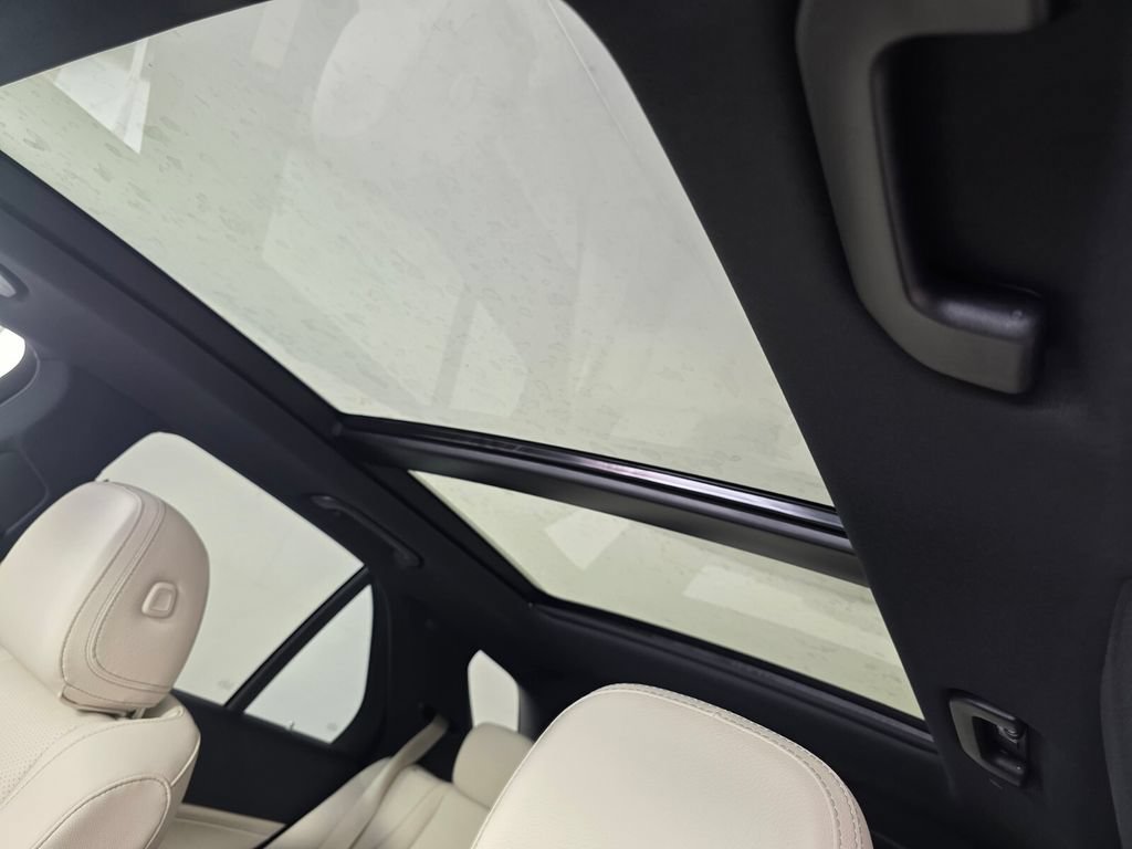 New 2026 Polar White Mercedes-Benz GLE 350 image 24
