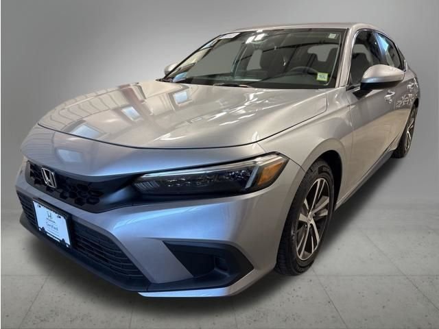 Certified Used 2023 Lunar Silver Metallic Honda LX image 1