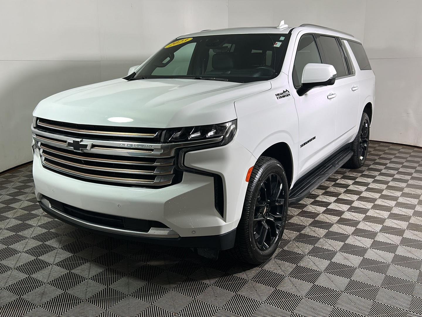 Used 2023 Summit White Chevrolet High Country image 12