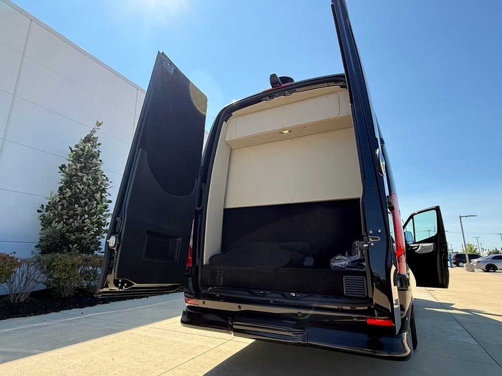 2024 Mercedes-Benz Sprinter Cargo Van Base - Photo 14