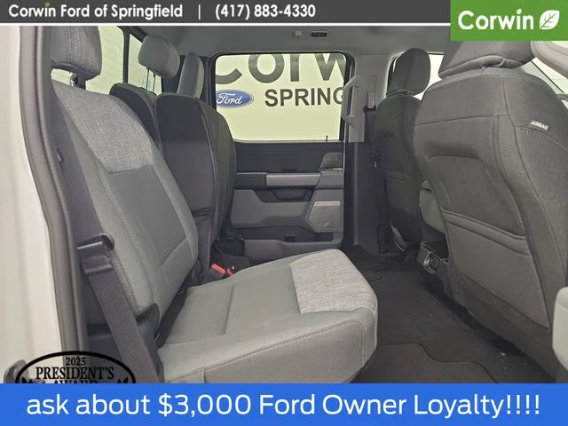 New 2026 Oxford White Ford F-350® XLT image 15