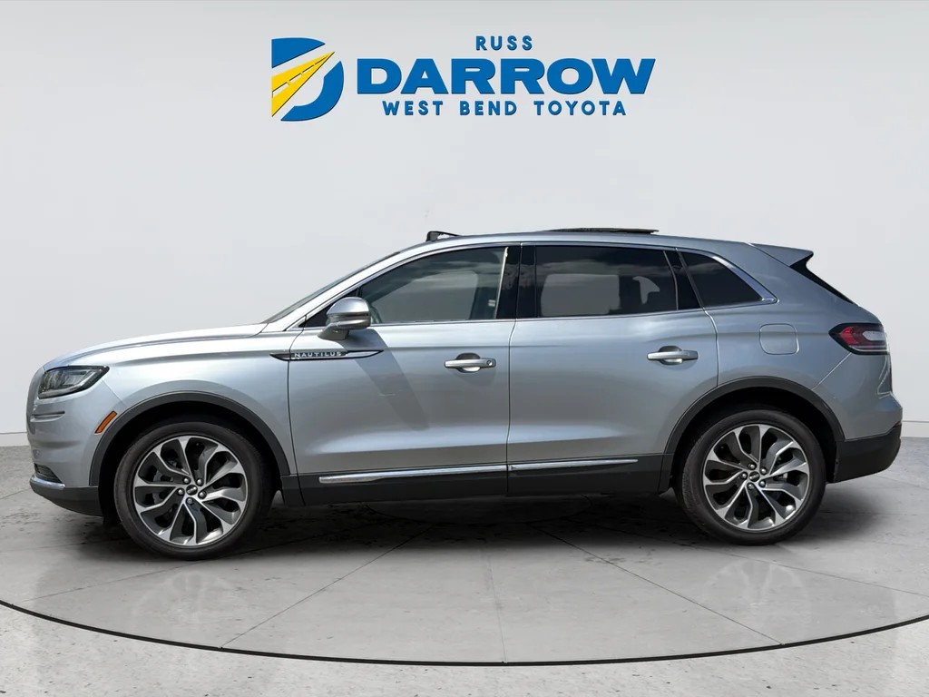 Used 2022 Silver Lincoln Reserve image 2