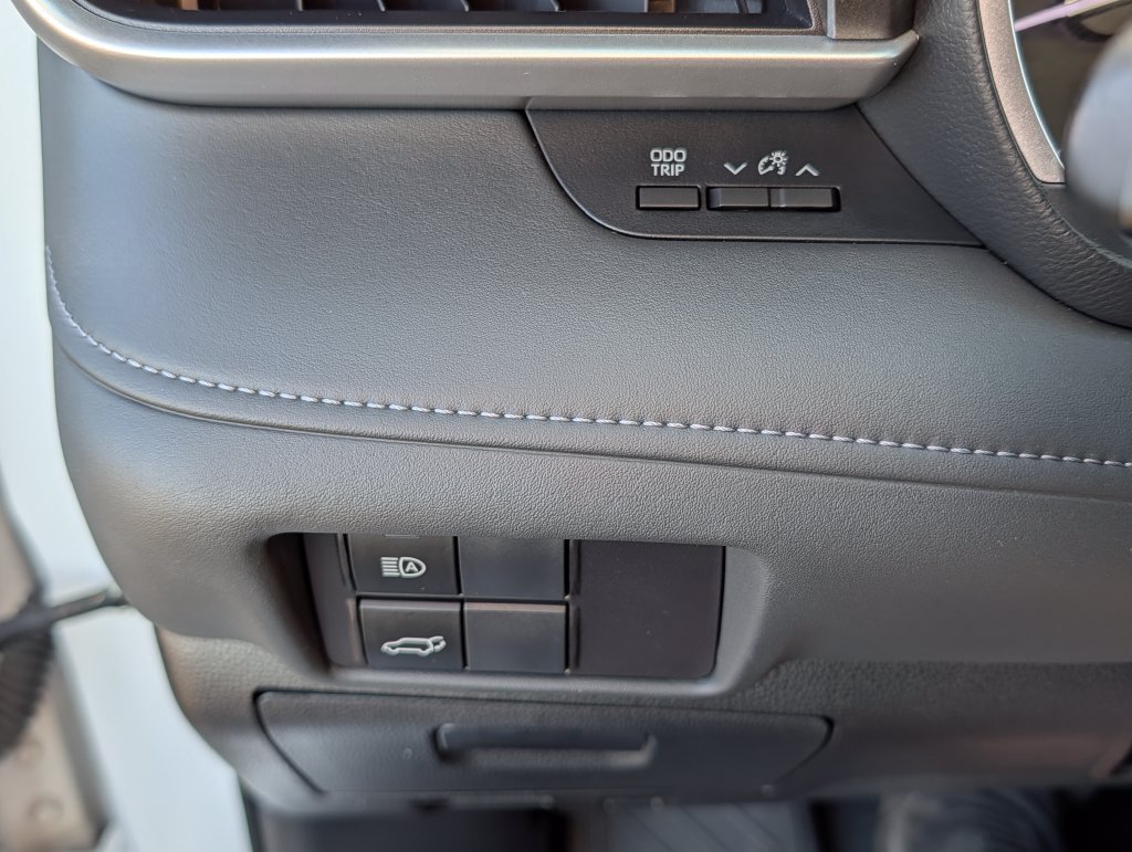 2022 Toyota Highlander XLE - Photo 34