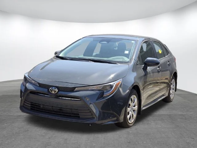 Used 2026 UNDERGROUND Toyota LE image 7