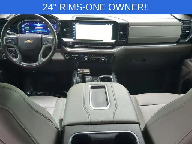 Used 2022 Black Chevrolet LTZ image 32