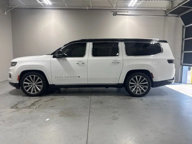 Used 2023 White Jeep Series II image 10