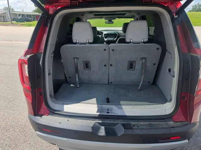 Used 2021 CAYENNE RED TINTCOAT GMC SLT image 22