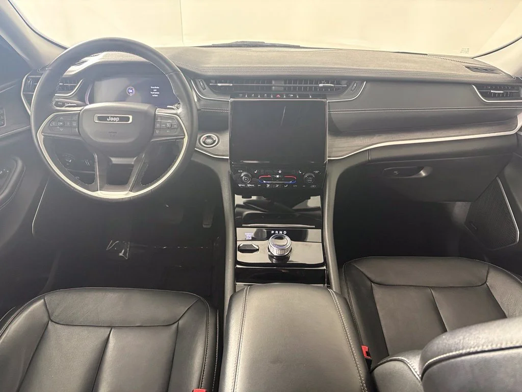 Used 2022 White Jeep Limited image 41
