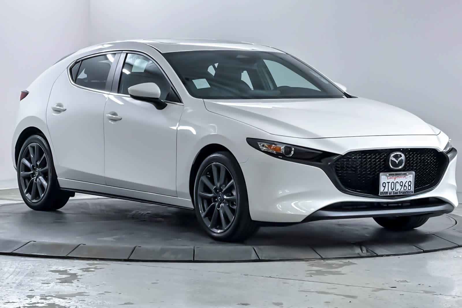 Used 2025 Snowflake White Pearl Mica Mazda 2.5 S Preferred image 9