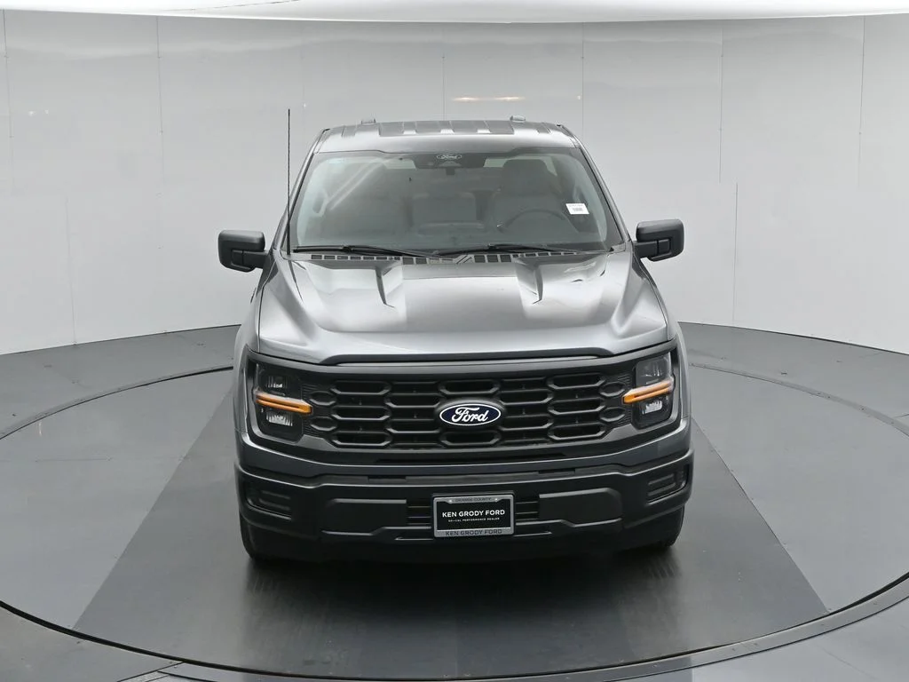 New 2026 Gray Ford XL image 33