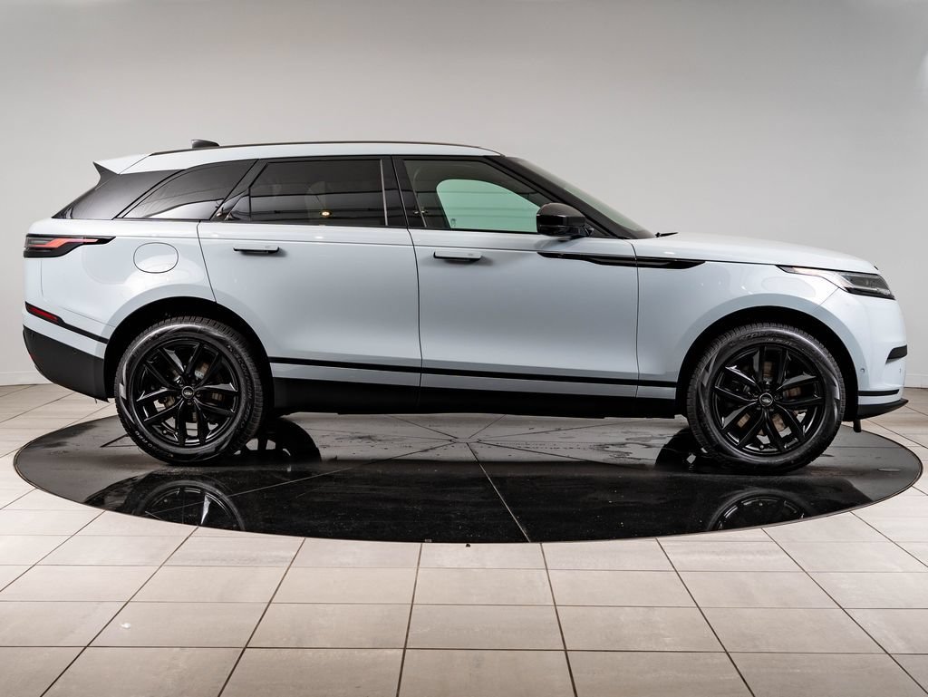 New 2026 Arroios Grey Land Rover S image 11