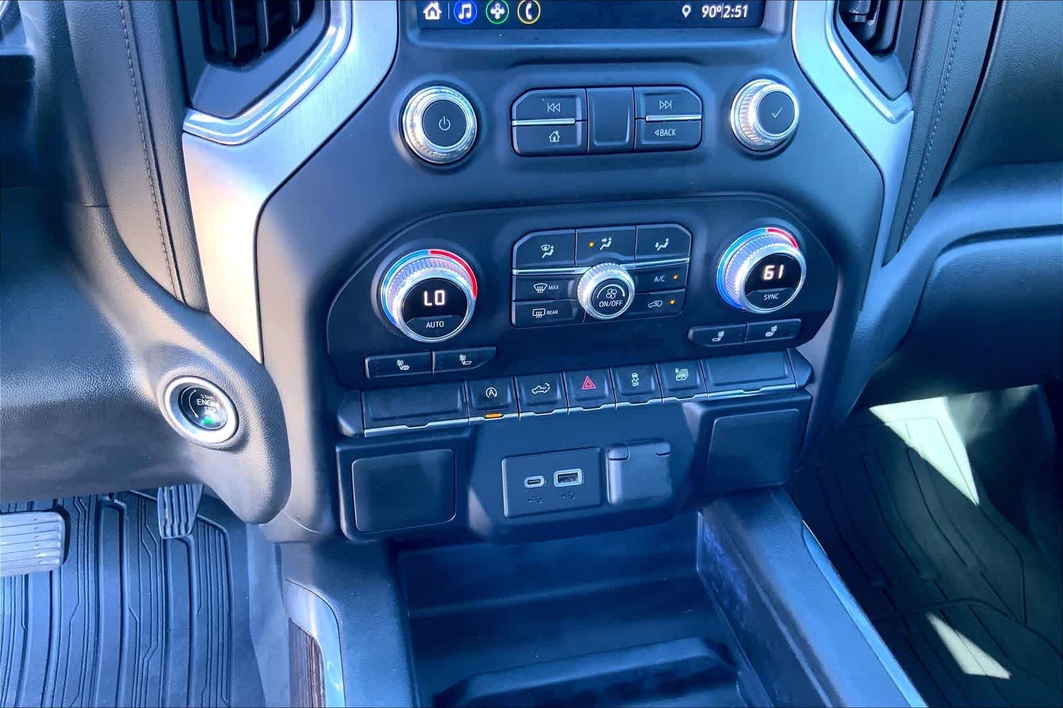 Used 2021 Pacific Blue Metallic GMC Elevation image 31