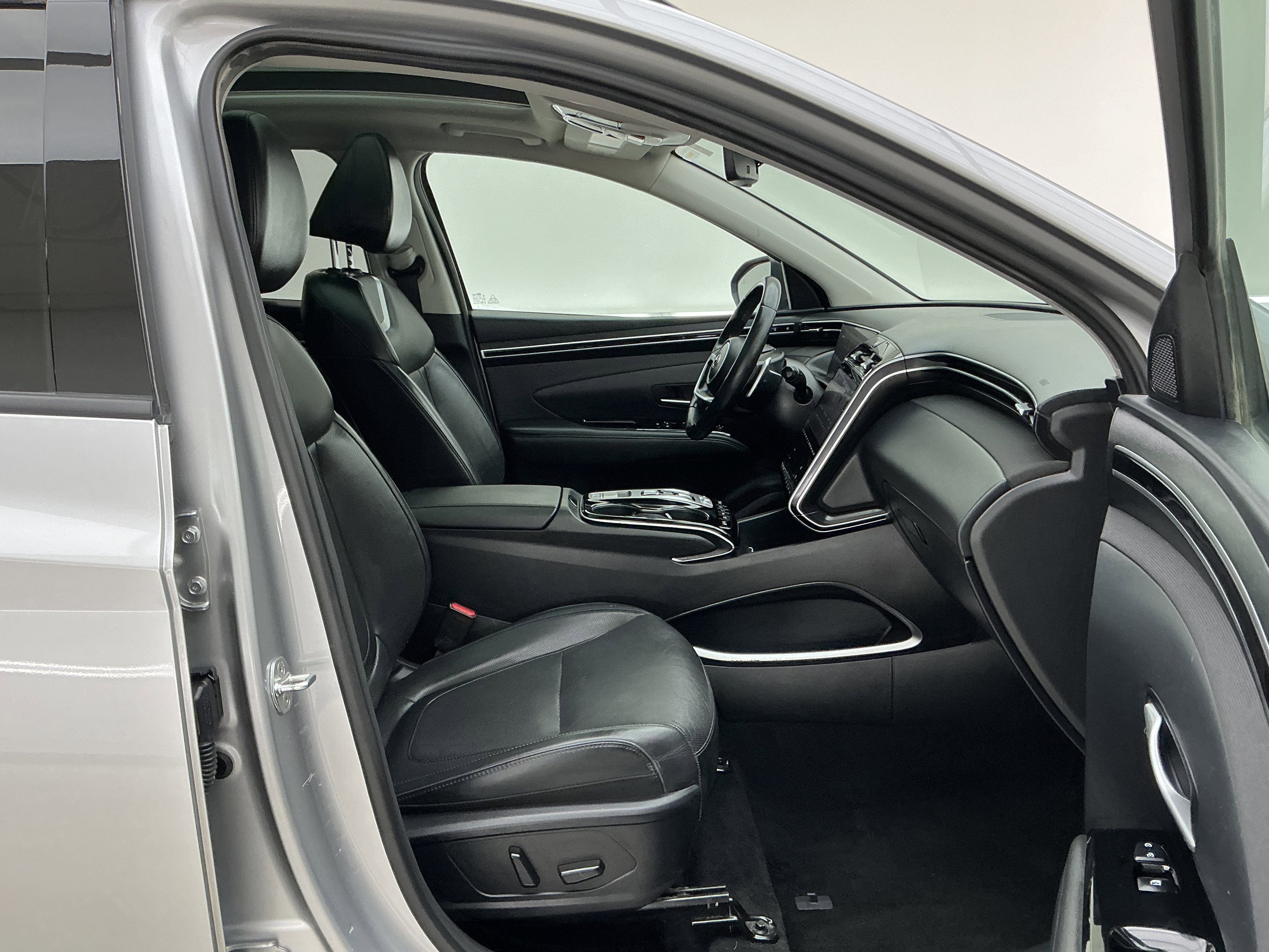 2022 Hyundai Tucson Limited - Photo 26