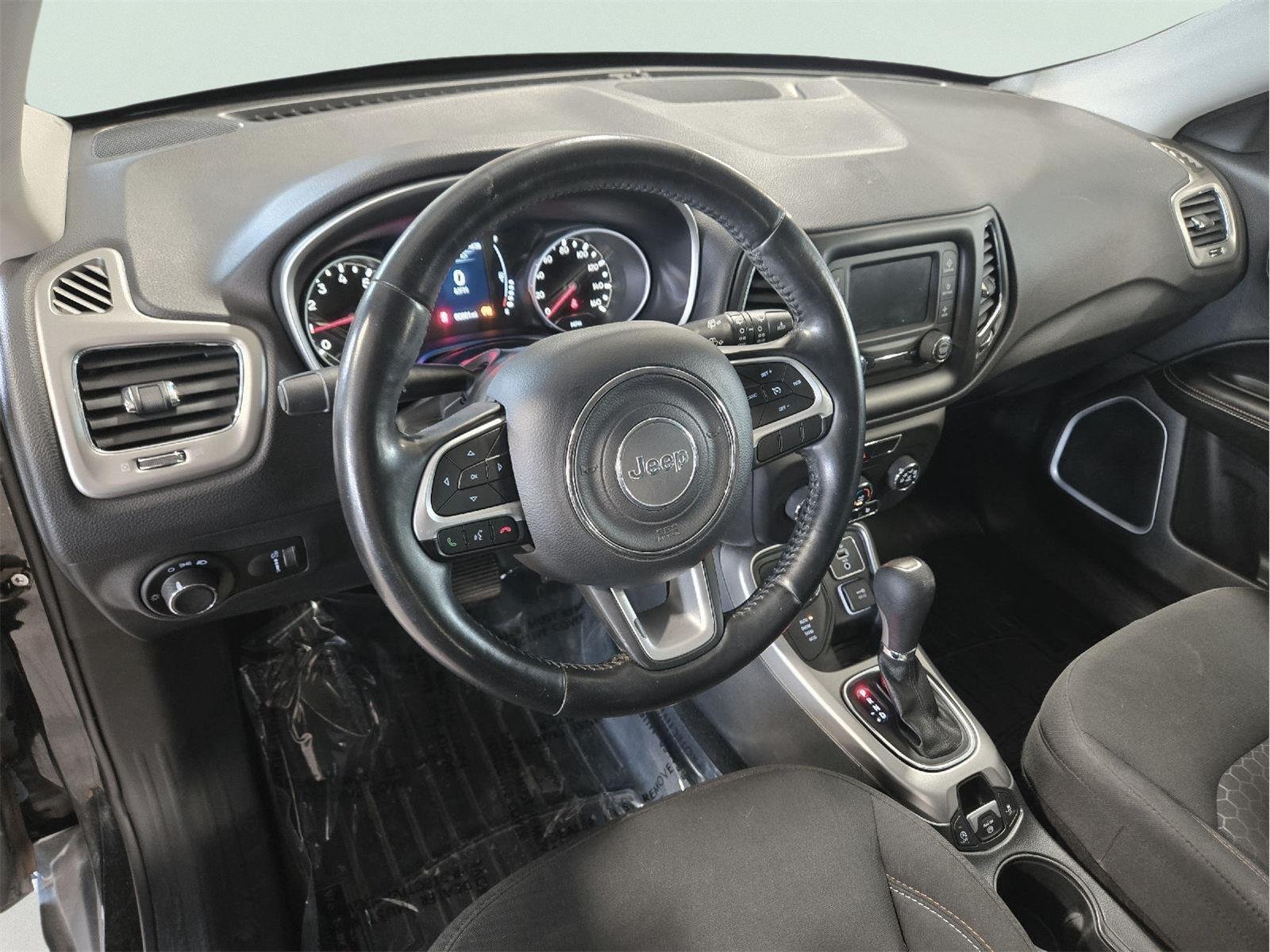 Used 2018 BLACK JEEP SPORT image 10
