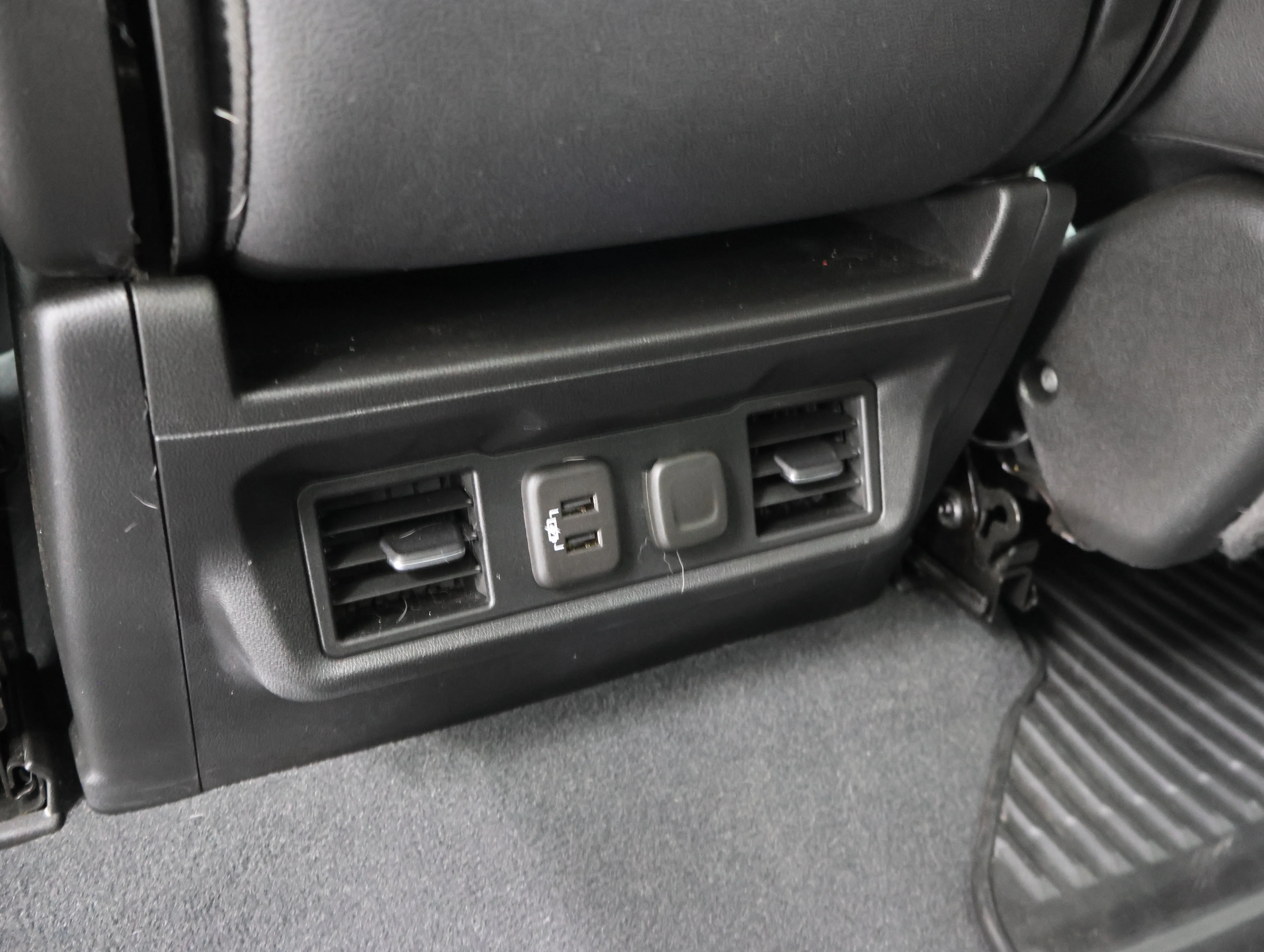 Used 2023 Northsky Blue Metallic Chevrolet LTZ image 35
