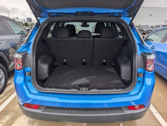 Used 2023 Blue Jeep Sport image 28