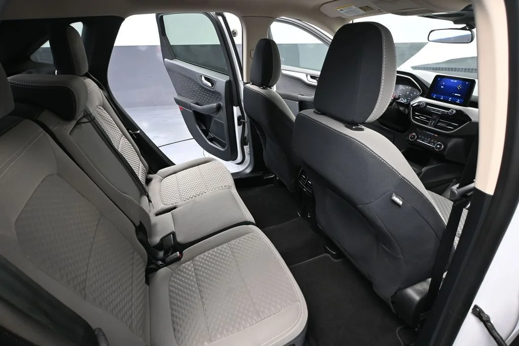Used 2020 White Ford SE image 37