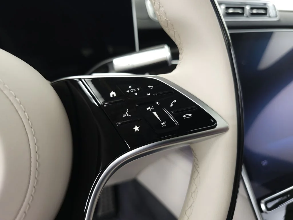 Used 2023 MANUFAKTUR Diamond White Mercedes-Benz S 500 image 13