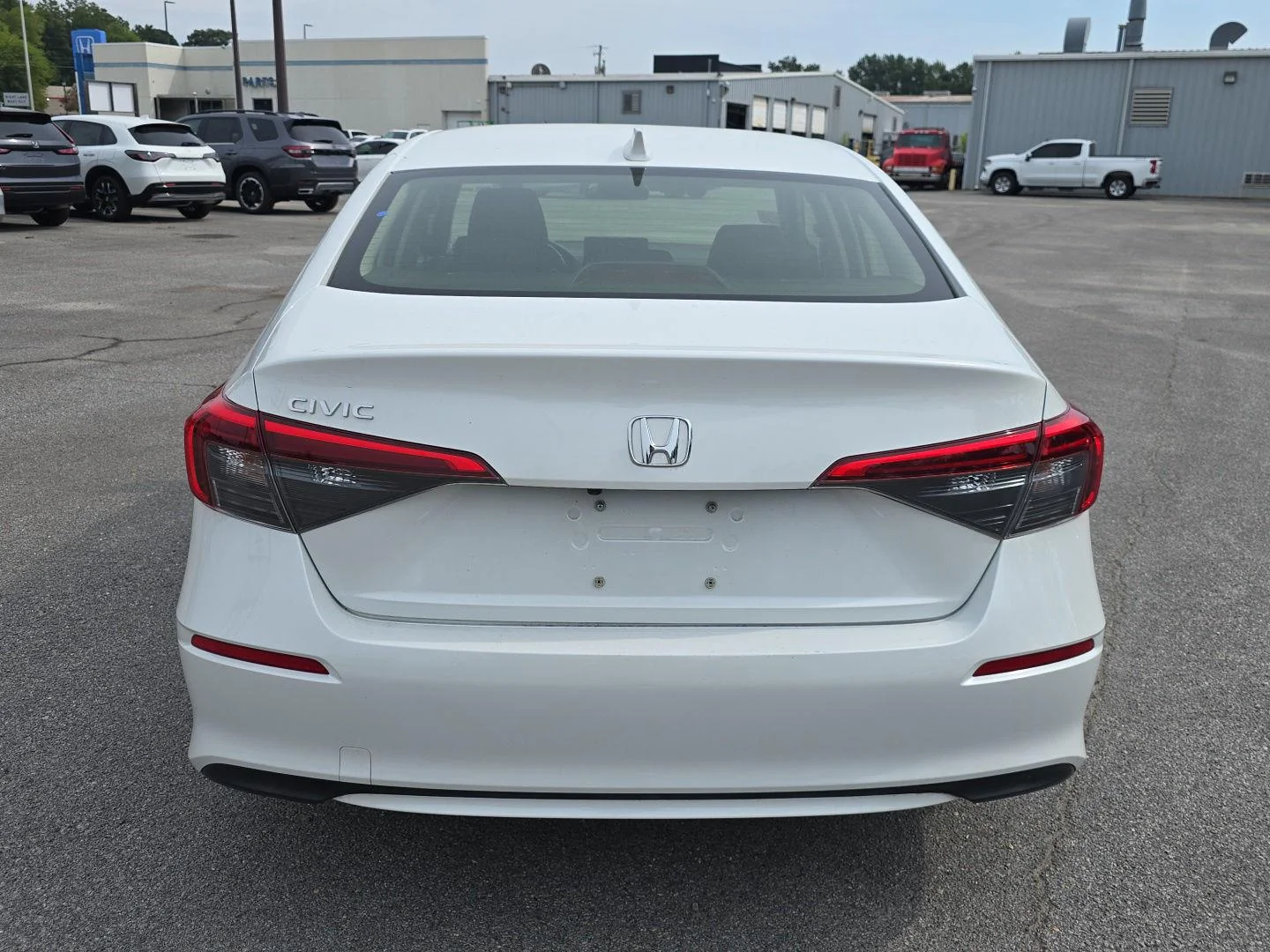 Used 2022 Platinum White Pearl Honda EX image 4