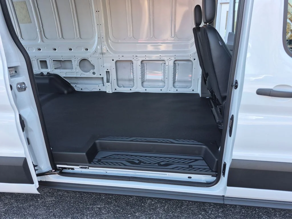 New 2026 Oxford White Ford Cargo Van image 21