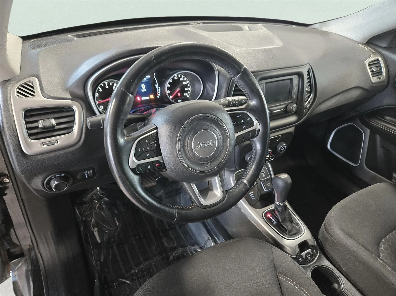 Used 2018 BLACK JEEP SPORT image 10
