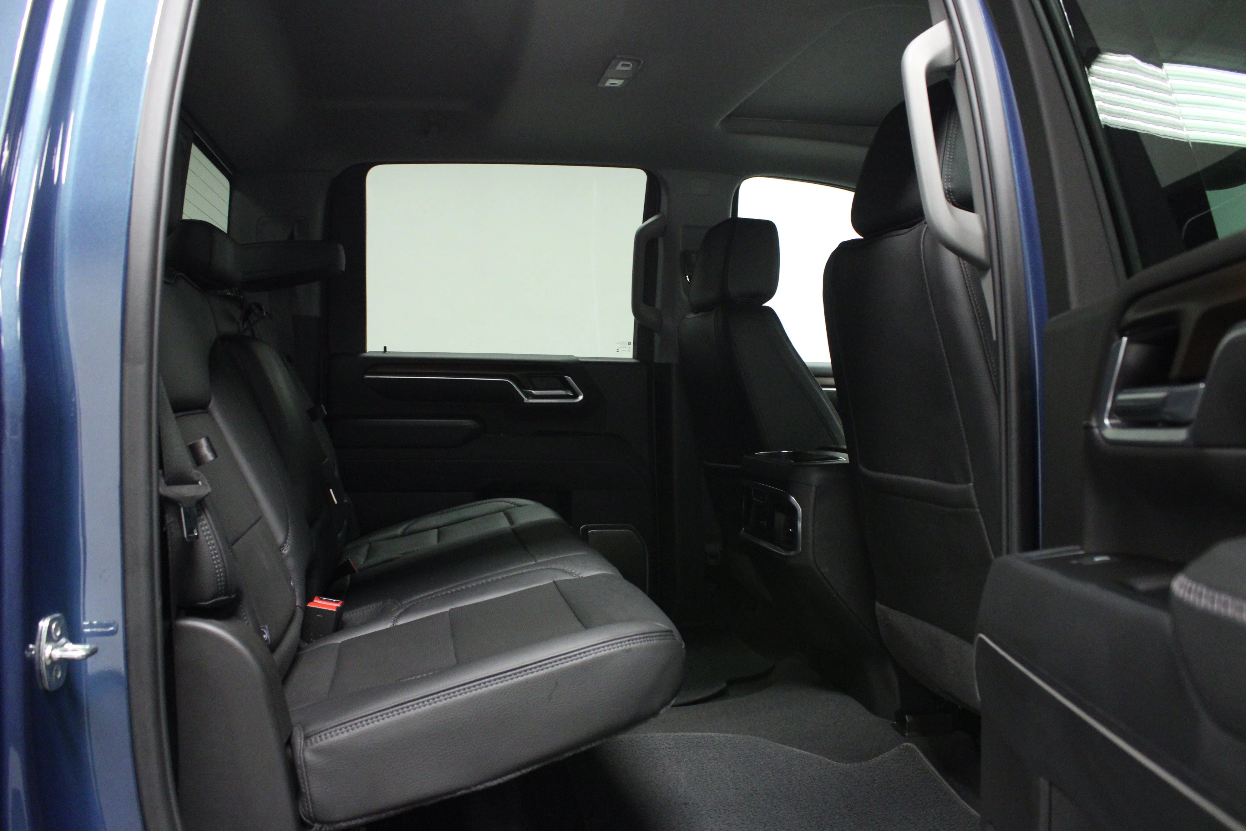 Used 2026 Downpour Metallic GMC Denali image 15
