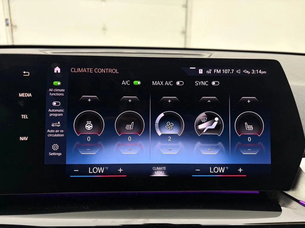 Used 2023 Utah Orange Metallic BMW xDrive28i image 29