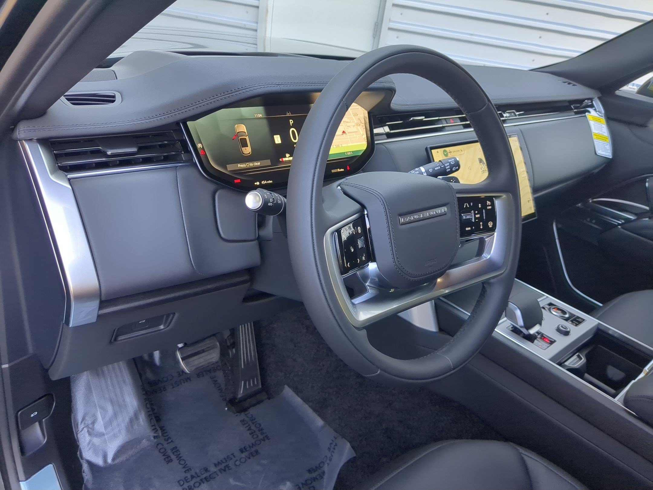 New 2027 Carpathian Grey Land Rover P400 SE LWB 7 Seat image 14