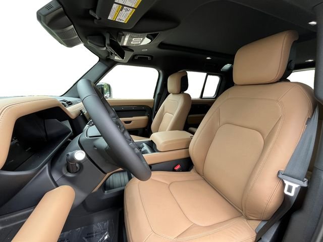 New 2026 Woolstone Green Land Rover X-Dynamic SE image 10