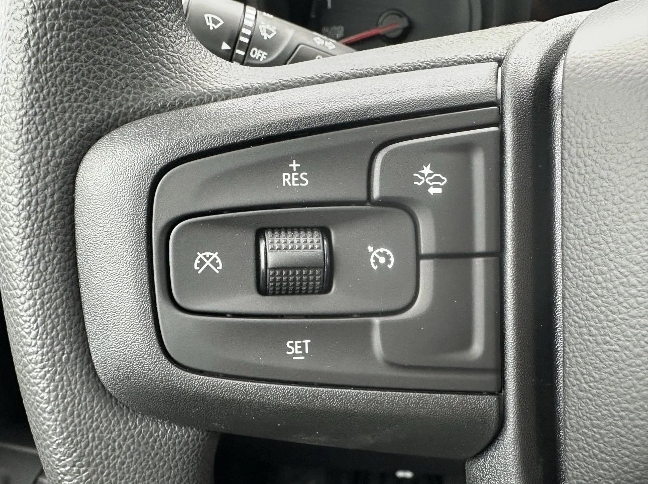 New 2026 Onyx Black GMC Pro image 14