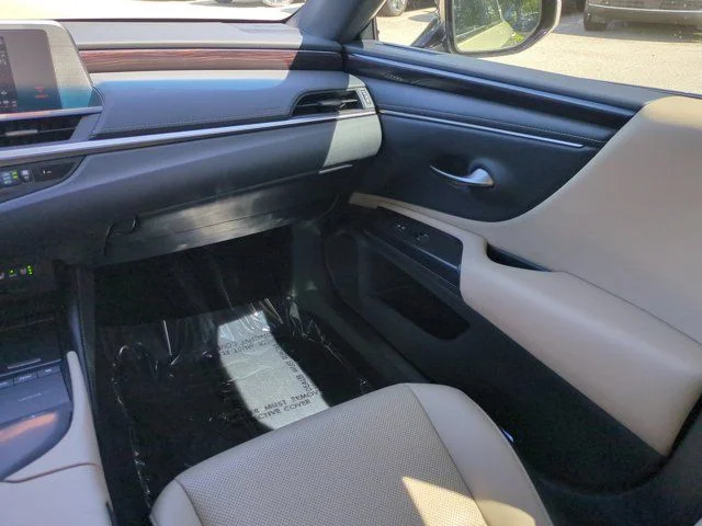 Certified Used 2021 Beige Lexus 350 image 16