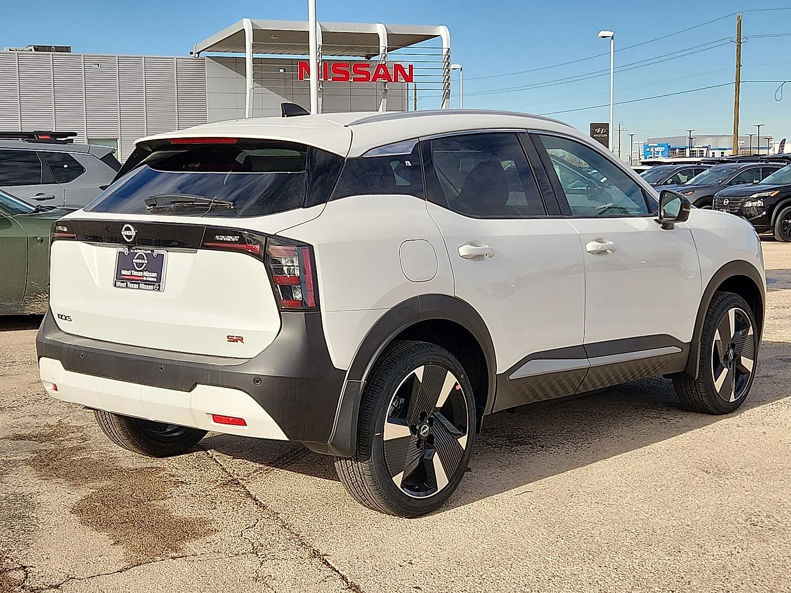 New 2026 QAC Aspen Whit Nissan SR Front-Wheel Drive image 4