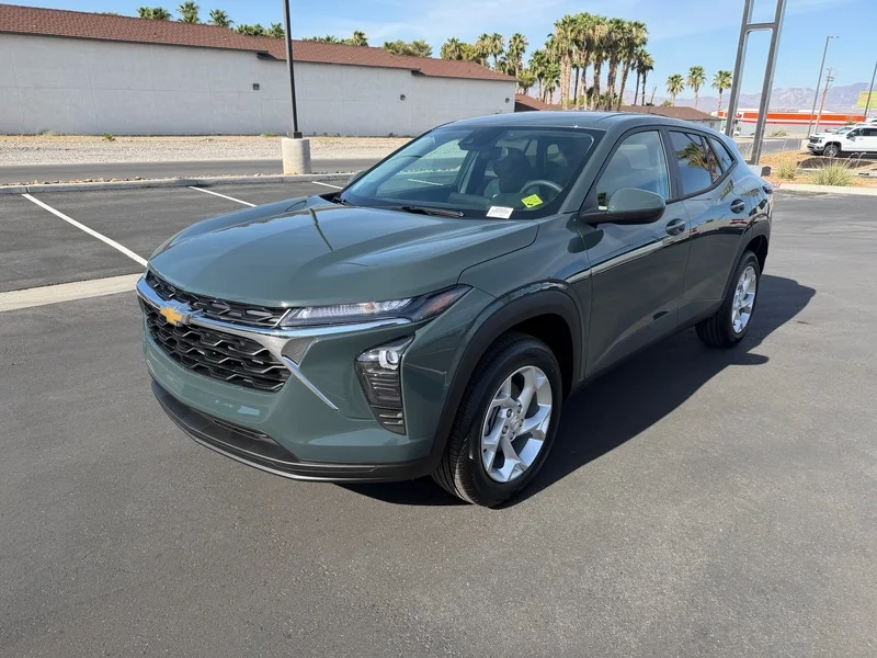 2026 Chevrolet Trax LS - Photo 7
