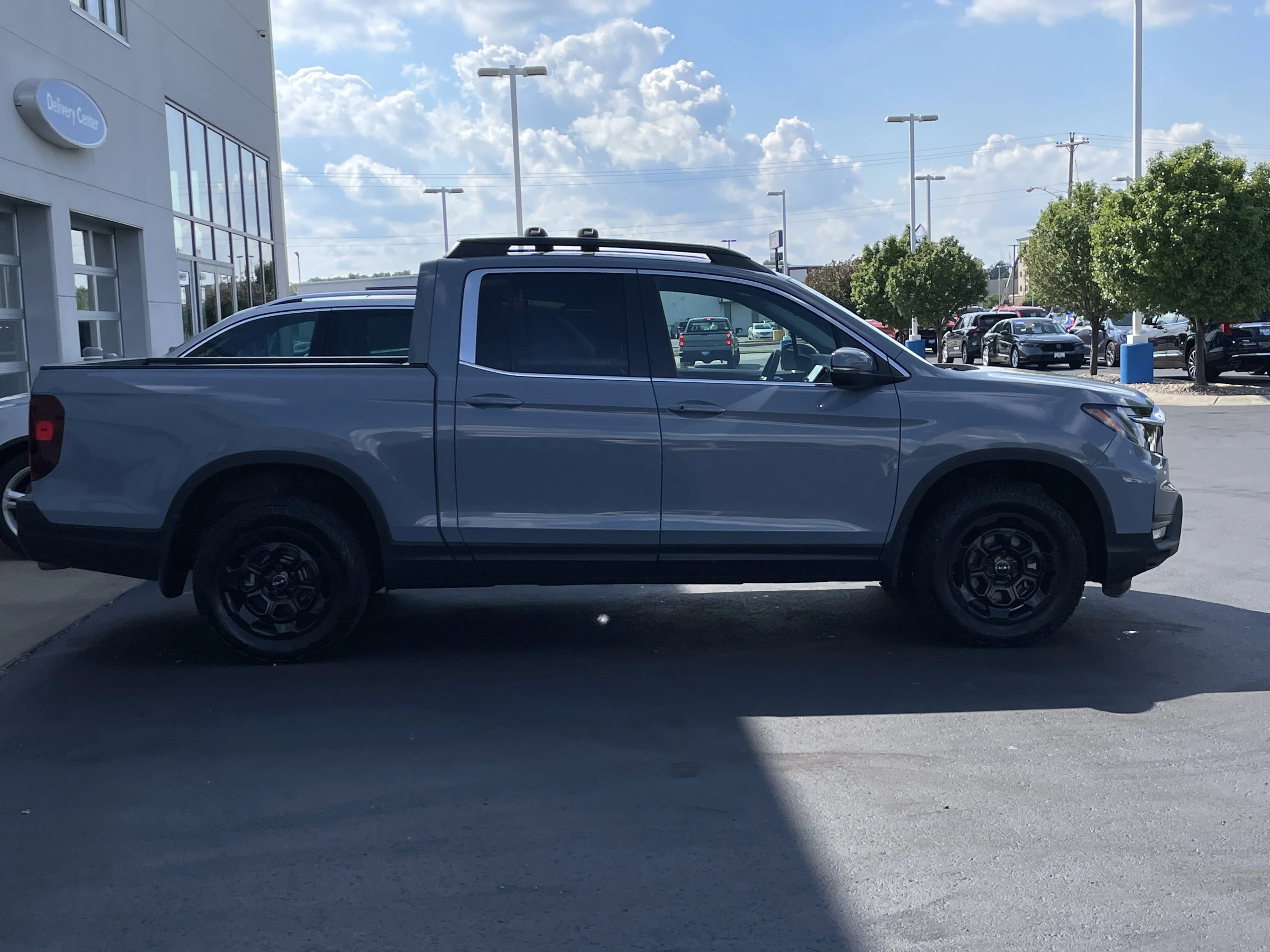 Certified Used 2025 Gray Pearl Honda RTL+ image 8