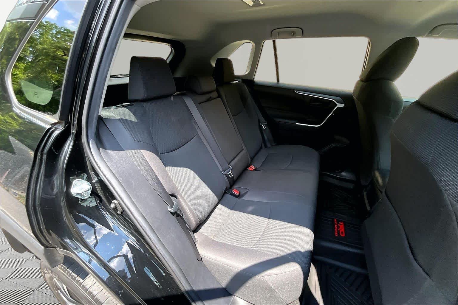 Used 2021 Midnight Black Metallic Toyota LE image 20