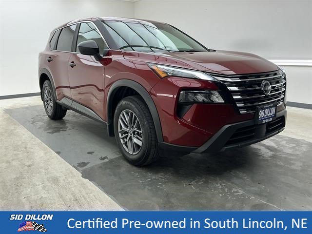 Certified Used 2025 Scarlet Ember Tintcoat Nissan S image 3