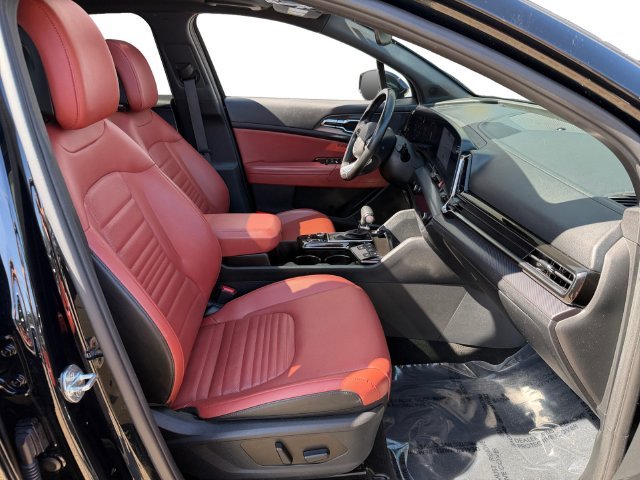 Used 2023 Black Kia SX-Prestige image 31