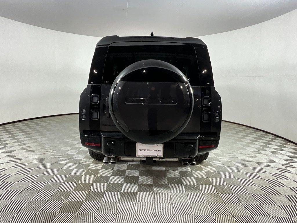 New 2026 Carpathian Grey Land Rover V8 image 7