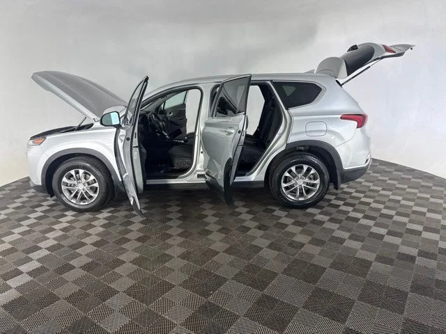 Used 2020 Silver Hyundai SEL image 9