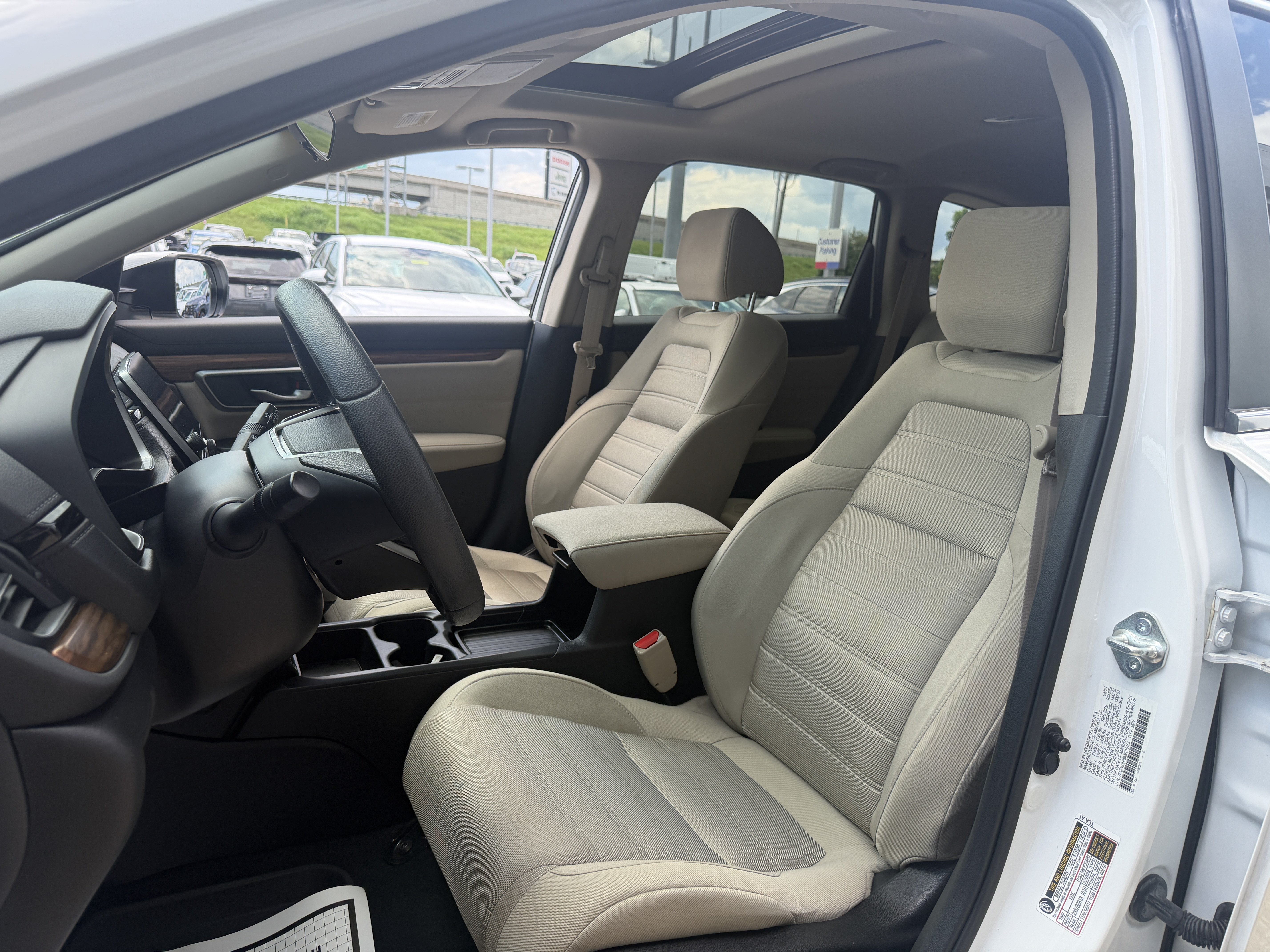 Used 2021 Platinum White Pearl Honda EX image 32