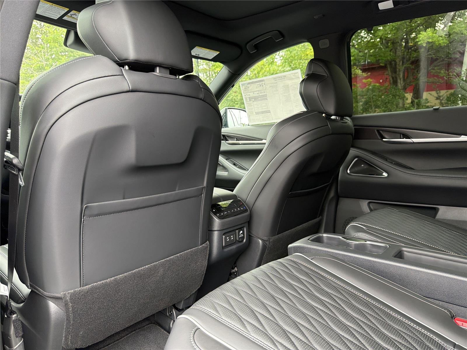 New 2027 MINERAL BLACK INFINITI Autograph AWD image 21