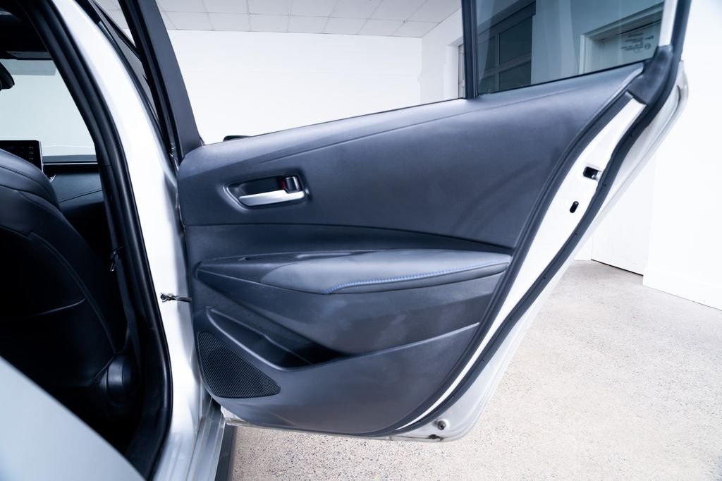 Used 2022 Classic Silver Metallic Toyota XSE image 22