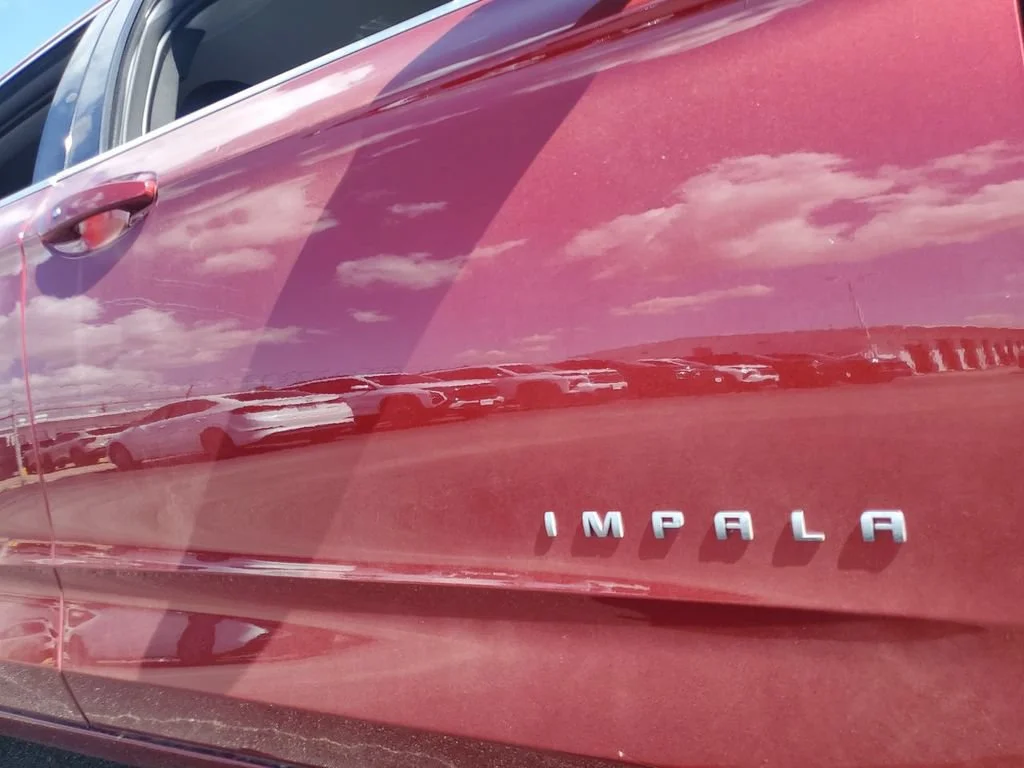 Used 2019 CAJUN RED TINTCOAT Chevrolet LT image 37