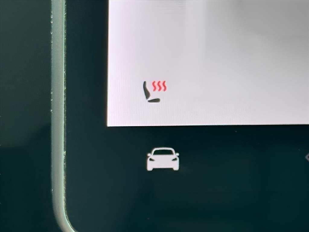 Used 2018 Solid Black Tesla Long Range Battery image 22