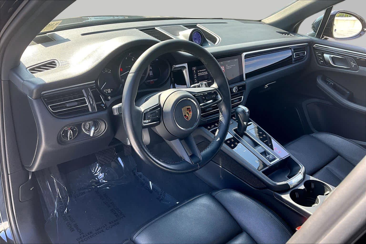 Used 2022 Black Porsche  image 17