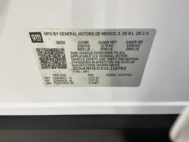 New 2027 Summit White Chevrolet LT image 42