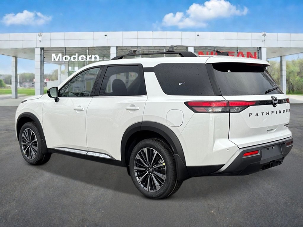 New 2026 Everest White Pearl TriCoat Nissan Platinum image 3